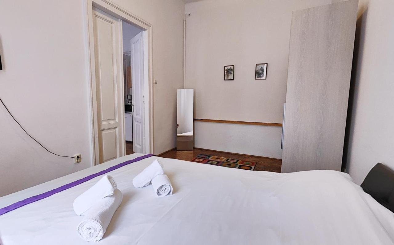 Telur Residence Sibiu Luaran gambar